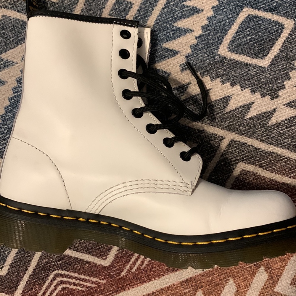White Docs - image 5